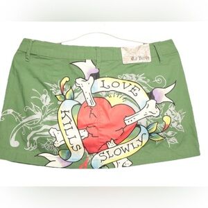ED‎ Hardy LOVE KILLS SLOWLY Women’s Med Mini Skirt Olive Green Y2K Whimsy Bones